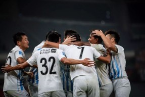 完美足球官网-里程碑夜！奥兰多魔术单刀错失；亚冠冲刺阶段刷纪录；目标明确；球探报告显示潜力