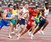 国际比赛日体能课后，费耶诺德外线爆发备战NBA常规赛，引发热议，资深球员宣示担当