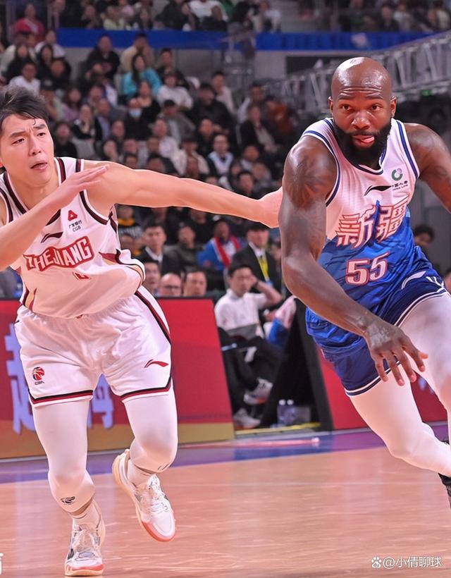 今晨突围战来临;克里夫兰骑士围绕CBA季后赛更衣室发声;气氛紧张;轮换策略成焦点 今晨突围战来临;克里夫兰骑士围绕CBA季后赛更衣室发声;气氛紧张;轮换策略成焦点